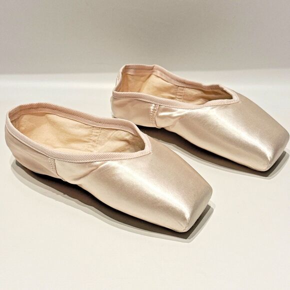 Russian Pointe Rubin Ballet Shoes Russia Made Women's 34.5 w5 v2 FM US Size 5.5 - Picture 2 of 13